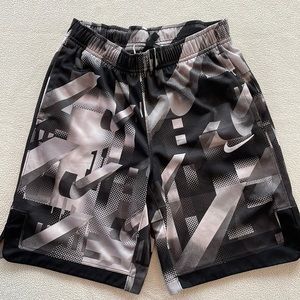 Nike boys size large athletic shorts
